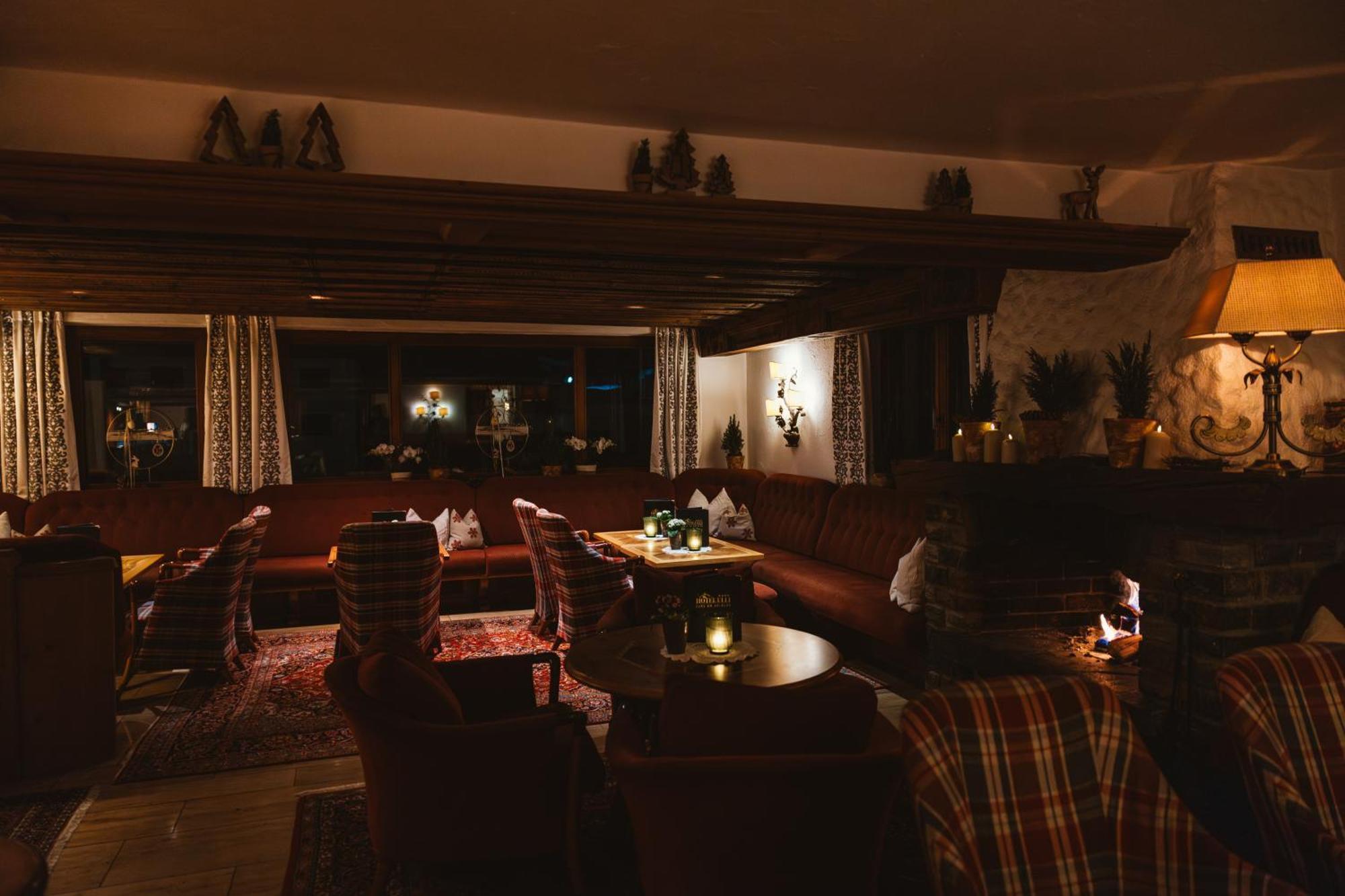Hotel Ulli Zürs Εξωτερικό φωτογραφία